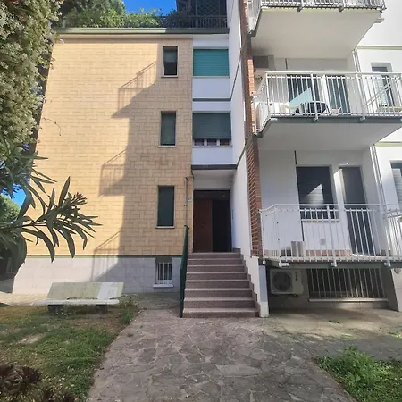 Casa Arbore - Attikawohnung - Strandplatz Inklusive * Llido Degli Estensi