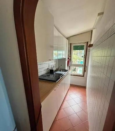 Apartment Casa Arbore - Attikawohnung - Strandplatz Inklusive Llido Degli Estensi
