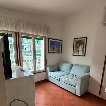 Casa Arbore - Attikawohnung - Strandplatz Inklusive Apartmán *