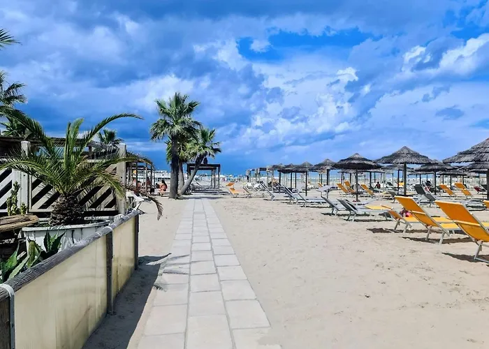 Casa Arbore - Attikawohnung - Strandplatz Inklusive Llido Degli Estensi
